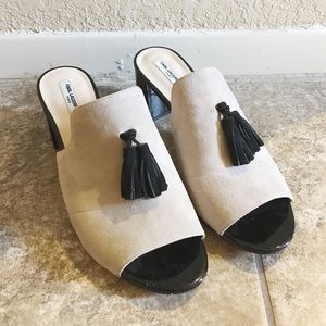 Karl Lagerfeld Paris Hettie Suede Tassel Mules